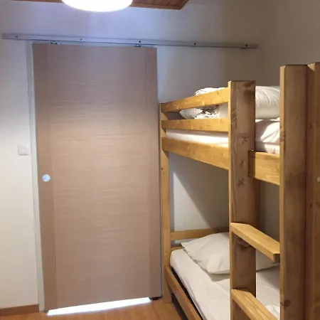 Apartment Grand Studio De 36m2 Avec Alcove, Situe Au Centre.